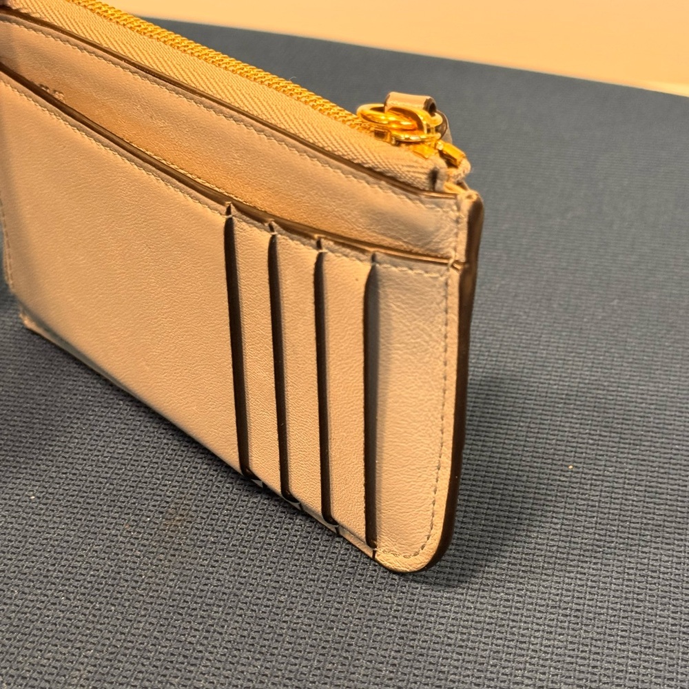 Chloe Wallet - Picture 3 of 7